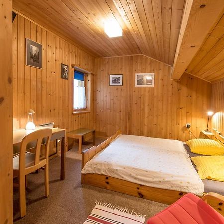 B&B Pranzaira Vicosoprano Bagian luar foto