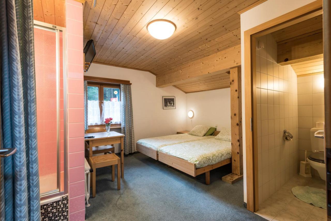 B&B Pranzaira Vicosoprano Bagian luar foto